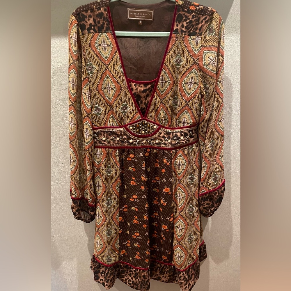 Double D Ranch Dress Size Medium EUC Holiday Sale!